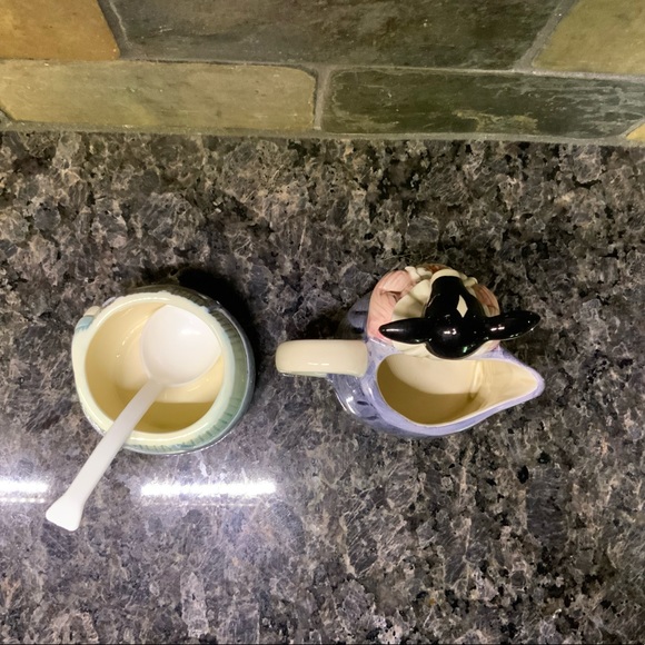 Vintage Cow Tea set - Picture 8 of 9